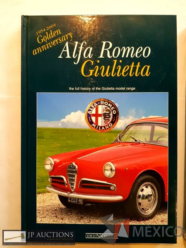 Lote Libros Sobre La Marca Alfa Romeo Y Mas Precisamente Sobre