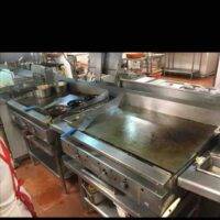Lote 039 - Plancha con 3 quemadores