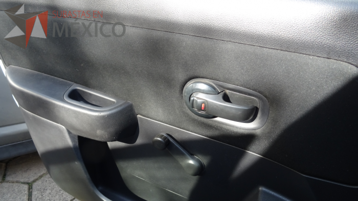 Lote 001 - Nissan TIIDA 2013, Sedan Drive T/M 1.6 - Imagen 29