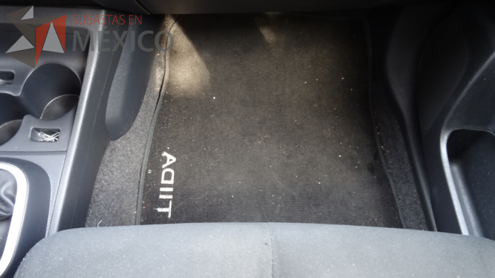 Lote 001 - Nissan TIIDA 2013, Sedan Drive T/M 1.6 - Imagen 23