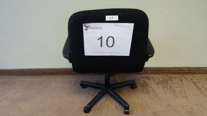 Lote 010  - 10 sillas - Imagen 2