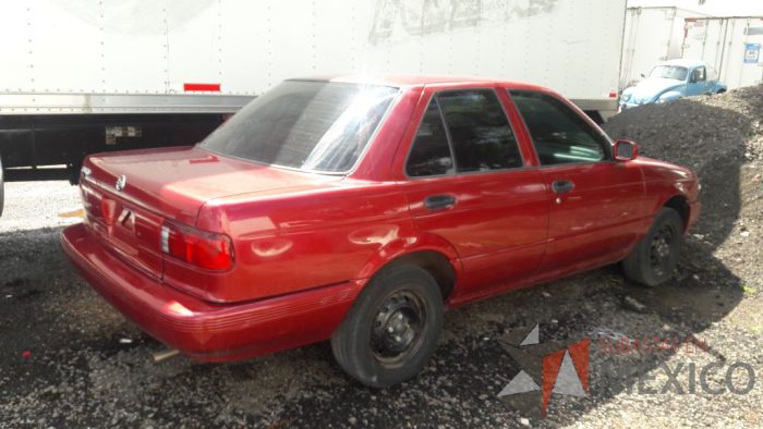 Lote 025 - Vehículo, NISSAN, TSURU GSII, 2016 - Imagen 13