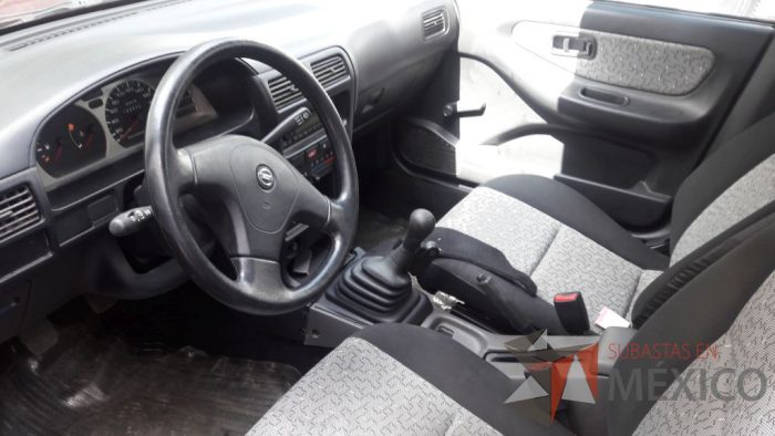 Lote 025 - Vehículo, NISSAN, TSURU GSII, 2016 - Imagen 5