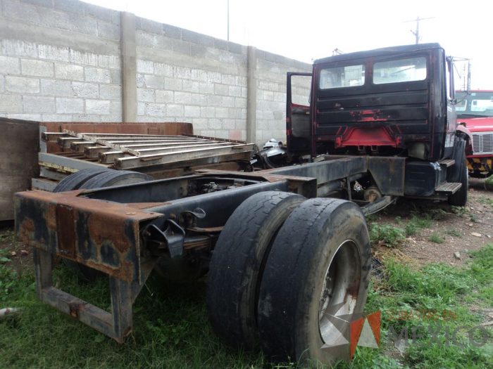 Lote 005 - Camión, FREIGHTLINER, FL70, 2003 - Imagen 3