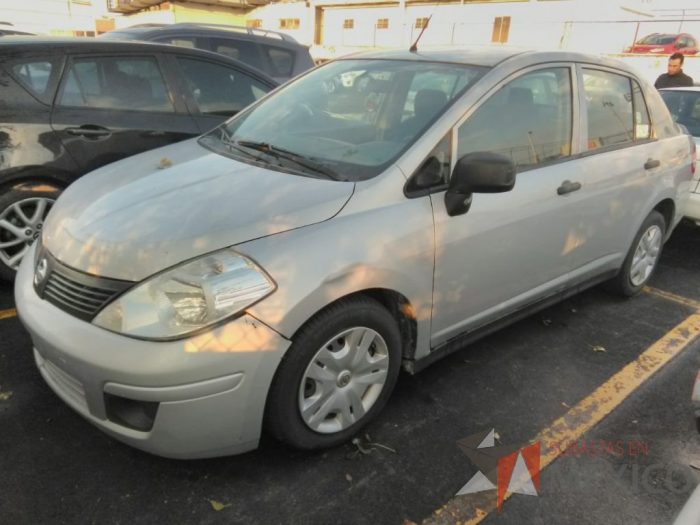 Lote 002 - Nissan TIIDA 2013