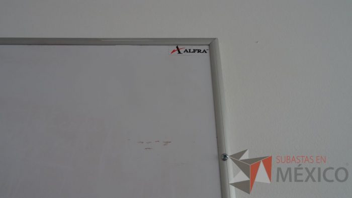 Lote 045 - 4 Pizarrones de diferente tamaño marca Alfra - Imagen 7