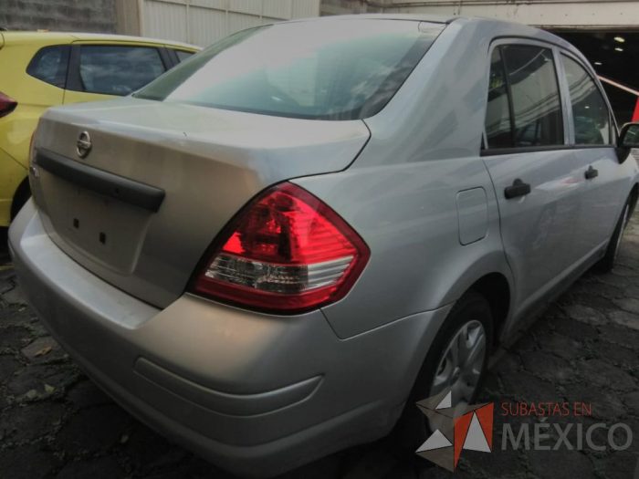 Lote 001 - Nissan TIIDA 2013 - Imagen 3