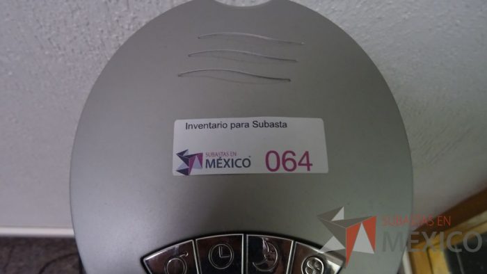 Lote 065 - 6 Ventiladores de torre marca BIRTMAN - Imagen 4
