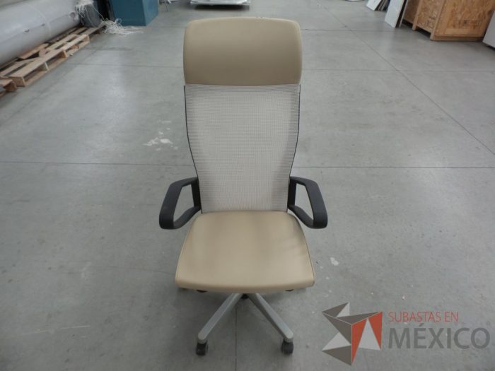 Lote 020  - Silla modelo X99 Executive - Imagen 3