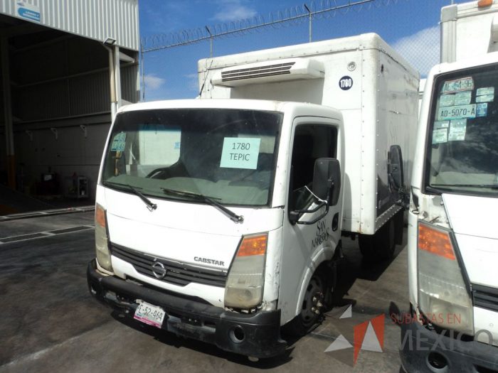 Lote 012 - Nissan Cabstar 2009 con Caja Refrigerada - Imagen 4