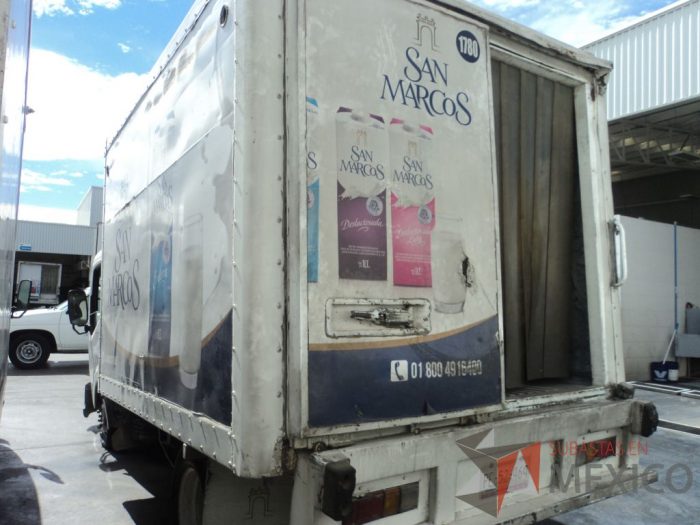 Lote 012 - Nissan Cabstar 2009 con Caja Refrigerada - Imagen 5