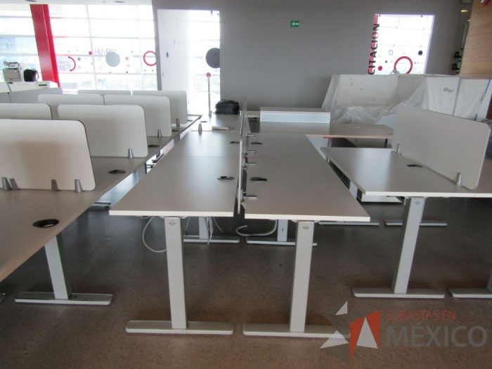 Lote 061 - Estación de Trabajo Lineal para 12 Personas tipo Call Center - Imagen 3