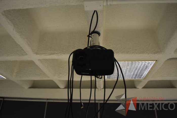 Lote 012 - Proyector. Modelo: IN124ST
