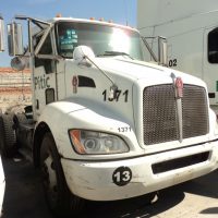 Lote 001 - Tractocamion Kenworth 2013 PX-8, Fuller 10 Vel., 40,000 lbs.
