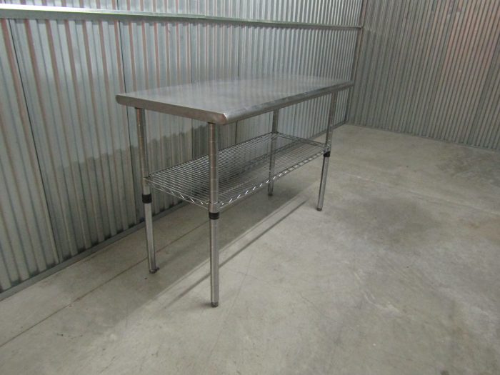 Lote 015 - Mesa en acero inoxidable - Imagen 9