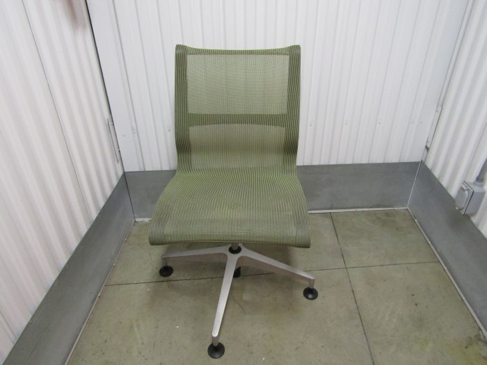 Lote 013 - 2 Sillas Verdes Herman Miller - Imagen 3