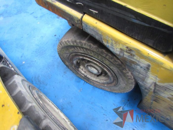 Lote 020 - Montacargas Yale GP080VX, Contrabalanceado, Combustión Diesel/Gas, Año: 2015 - Imagen 10