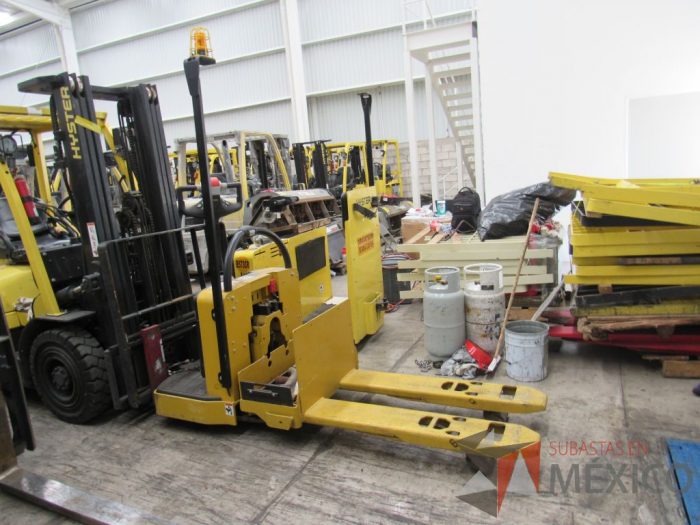 Lote 004 - Montacargas Yale MPE080VG - Imagen 3