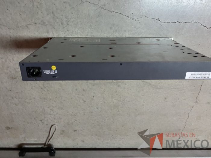 Lote 193 - SWITCH 48 P J9984A 1820-48G-PoE+ (370W) Switch - Imagen 5