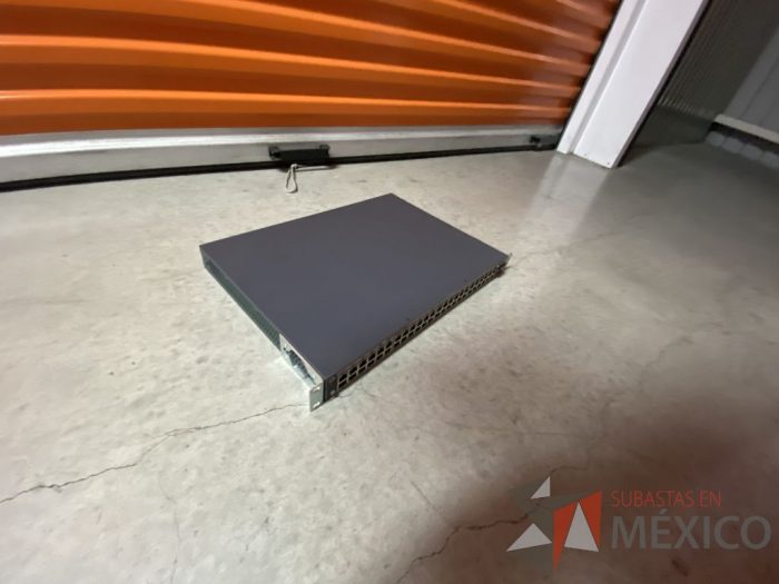 Lote 193 - SWITCH 48 P J9984A 1820-48G-PoE+ (370W) Switch - Imagen 7