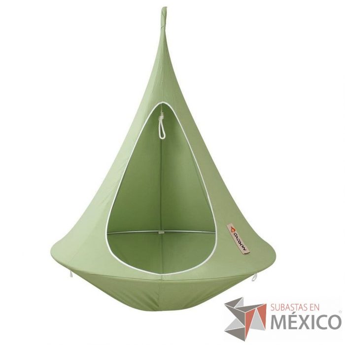 Lote 0748 - Casa de Campamento Cacoon Single Verde y Casa de Campamento Cacoon Double Café y 2 Kit para Montaje Tree Loop