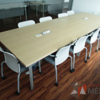 Lote 012 - Mesa de sala de juntas para 10 personas - Imagen 5