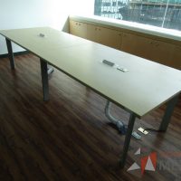 Lote 012 - Mesa de sala de juntas para 10 personas - Imagen 10