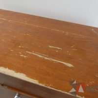 Lote 008 - Gabinete de 2 puertas y 2 entrepaños de madera - Imagen 5