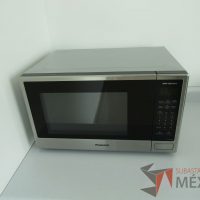 Lote 010 - Horno de microondas.