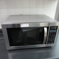 Lote 041- Horno de microondas. - Imagen 2
