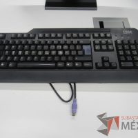 Lote 007 - 38 teclados, Dell, Lenovo, Logitech, Microsoft - Imagen 62