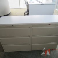 Lote 0021 - Gabinete metálico de 6 cajones color beige - Imagen 6