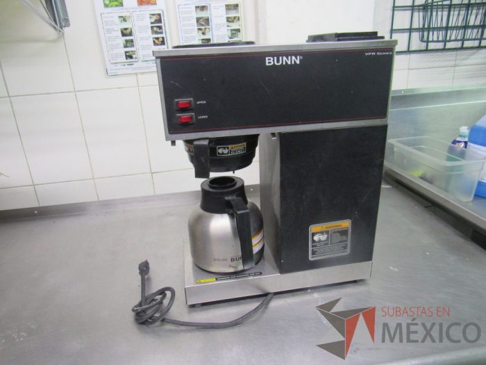 Lote 013 - Cafetera BUNN, Modelo: VPRBLK W/2 - Imagen 2