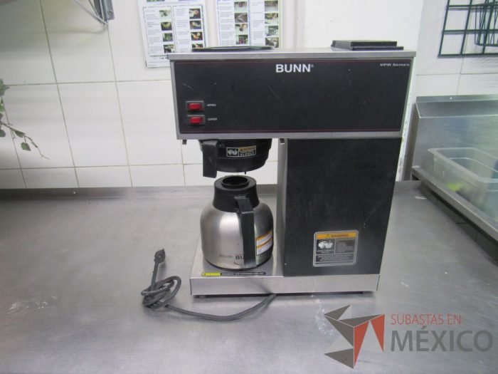 Lote 013 - Cafetera BUNN, Modelo: VPRBLK W/2 - Imagen 4