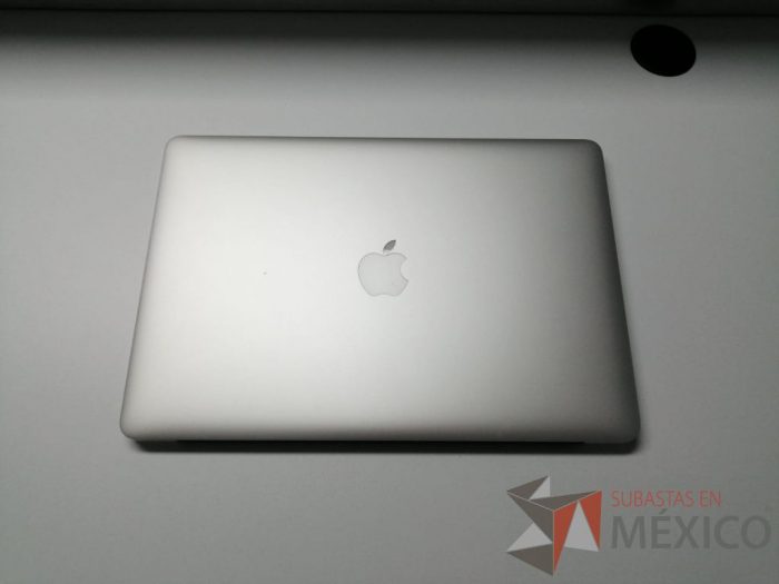 Lote 026 - MacBook Pro Mediados 2015, Core i7, Pantalla Retina 15", 1 TB SSD, 16 GB RAM - Imagen 13
