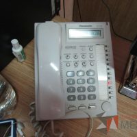 Lote 088 - 3 Teléfonos fijos de diferentes modelos y Conmutador con regulador - Imagen 3