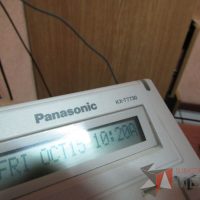 Lote 088 - 3 Teléfonos fijos de diferentes modelos y Conmutador con regulador - Imagen 8
