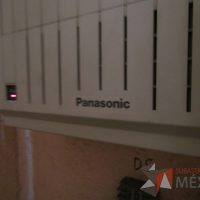 Lote 088 - 3 Teléfonos fijos de diferentes modelos y Conmutador con regulador - Imagen 5