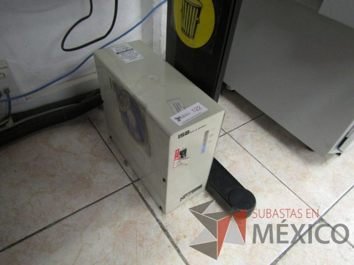 Lote 030 - 3 Nobreak - Imagen 6