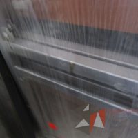 Lote 009 - Base cuadrada metálica para mesa sin patas - Imagen 4