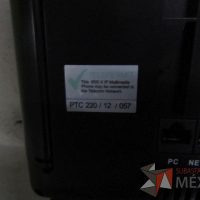 Lote 004 - 14 Teléfonos de diferentes modelos, 3 módems y 5 Diademas - Imagen 17