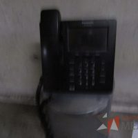 Lote 004 - 14 Teléfonos de diferentes modelos, 3 módems y 5 Diademas - Imagen 20
