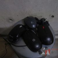 Lote 007 - 15 Mouse de diferentes modelos y marcas