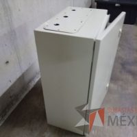 Lote 009 - Gabinete metálico - Imagen 4