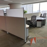 Lote 018 - Estación de trabajo para 8 personas - Imagen 2