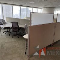 Lote 018 - Estación de trabajo para 8 personas - Imagen 8