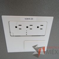 Lote 005 - Estación de trabajo lineal para 3 personas - Imagen 8