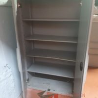 Lote 027 - Gabinete de 2 puertas - Imagen 3
