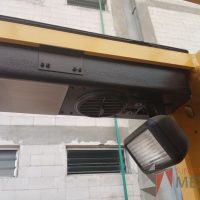 Lote 001- Montacargas Eléctrico Yale, 1,360 kg con Batería y Cargador, Modelo OS030BFN24TE095 - Imagen 10
