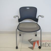 Lote 078 - 2 Sillas fijas de visita Herman Miller - Imagen 2